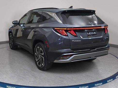 Used 2025 Hyundai Tucson Limited image 8