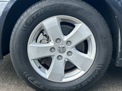 Used 2013 Dodge Grand Caravan SE FWD image 6