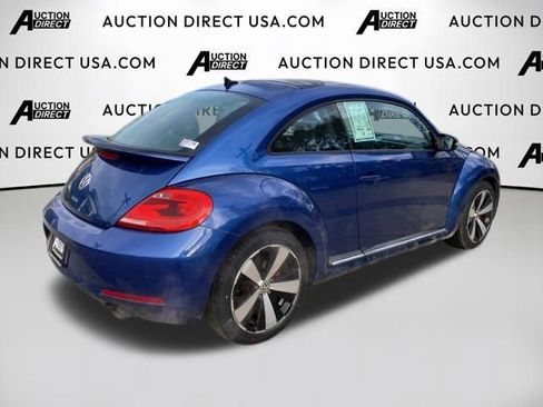 Used 2012 Volkswagen Beetle 2.0T image 19