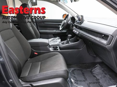 Used 2023 Honda CR-V LX image 23