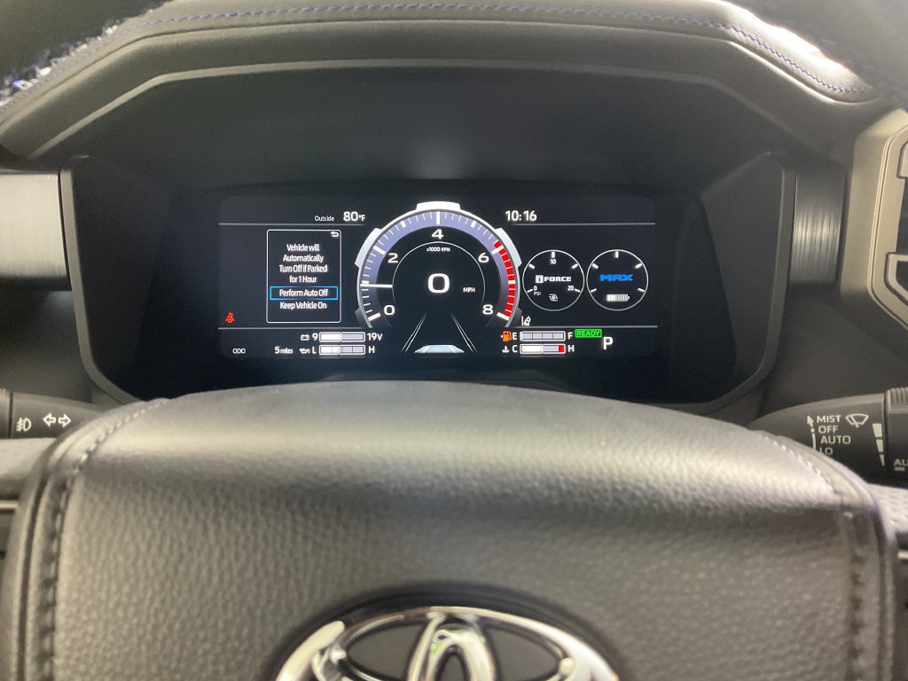 New 2026 Toyota Tundra Platinum w/ TRD Off-Road Package AWD/4WD image 25