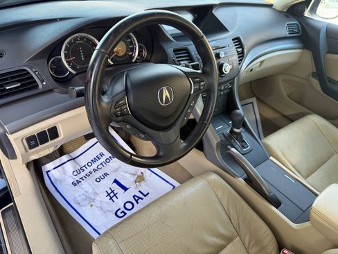 Used 2010 Acura TSX Sedan image 9