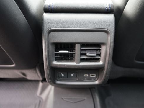 Used 2024 Cadillac XT4 Sport image 22