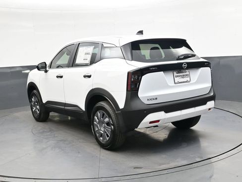New 2026 Nissan Kicks S FWD image 5