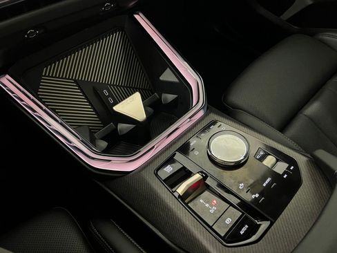 Used 2025 BMW X3 xDrive30i w/ Premium Package image 19