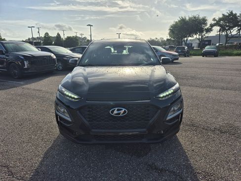 Used 2019 Hyundai Kona SE FWD image 2