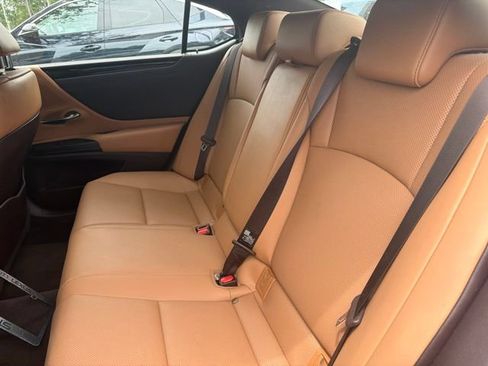 Used 2021 Lexus ES 250 w/ Premium Package AWD/4WD image 11
