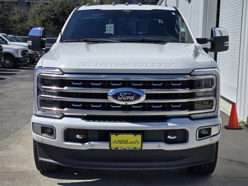 Used 2024 Ford F350 Platinum image 2