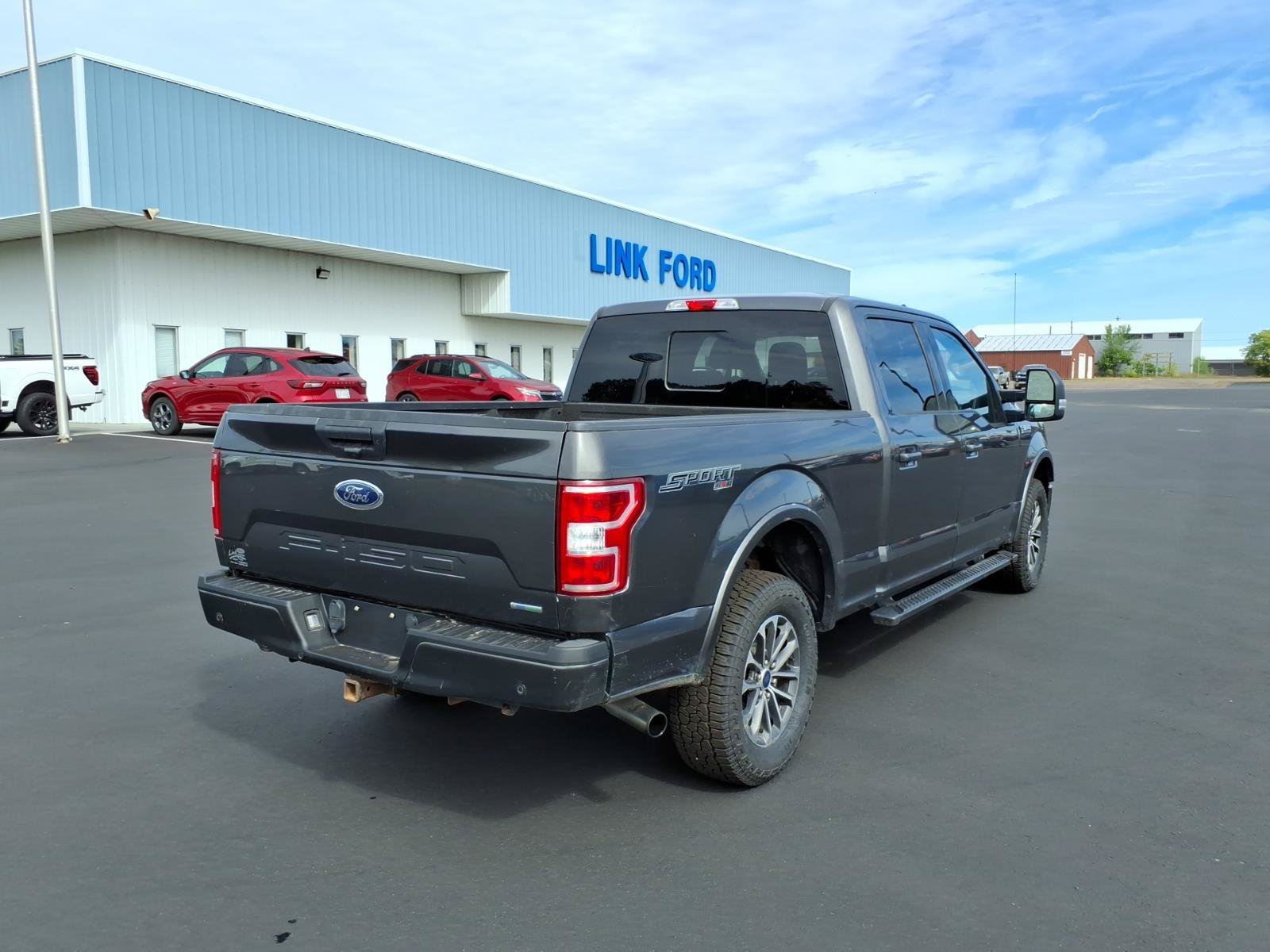 Used 2020 Ford F150 XLT w/ Equipment Group 302A Luxury AWD/4WD image 5