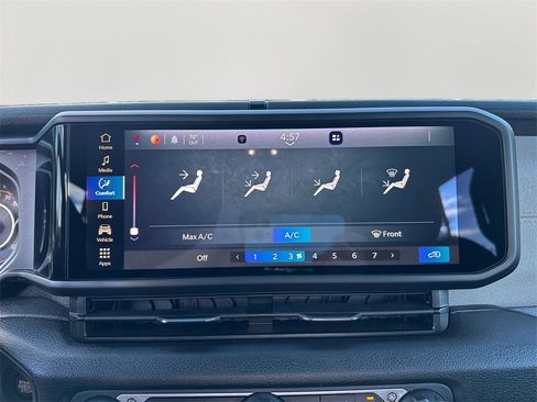 Used 2024 Jeep Wrangler Sport image 22