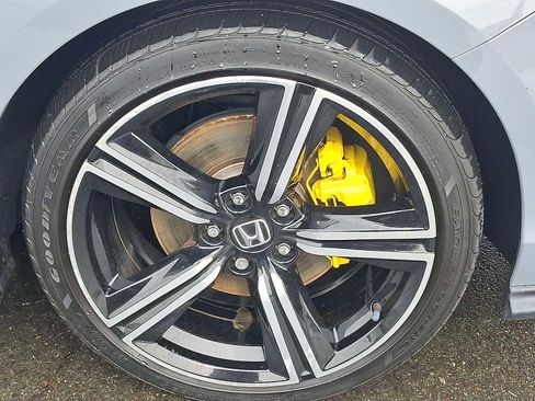 Used 2023 Honda Accord Sport image 9