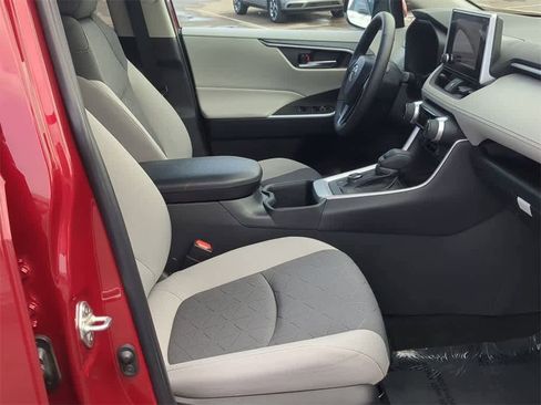 Used 2023 Toyota RAV4 XLE w/ Convenience Package image 20