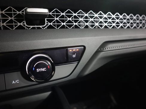 Certified 2025 Honda Accord SE image 45