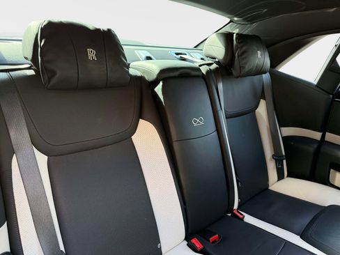 Used 2020 Rolls-Royce Ghost Black Badge image 34