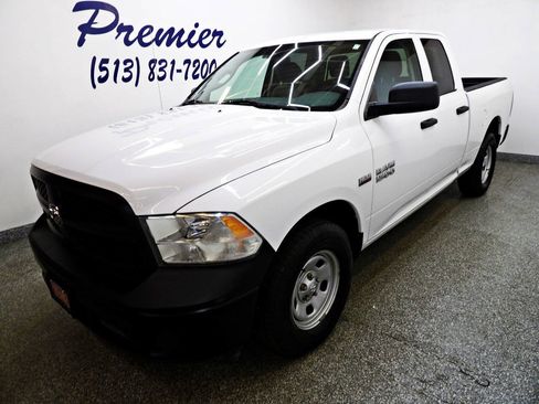 Used 2015 RAM 1500 Tradesman RWD image 1