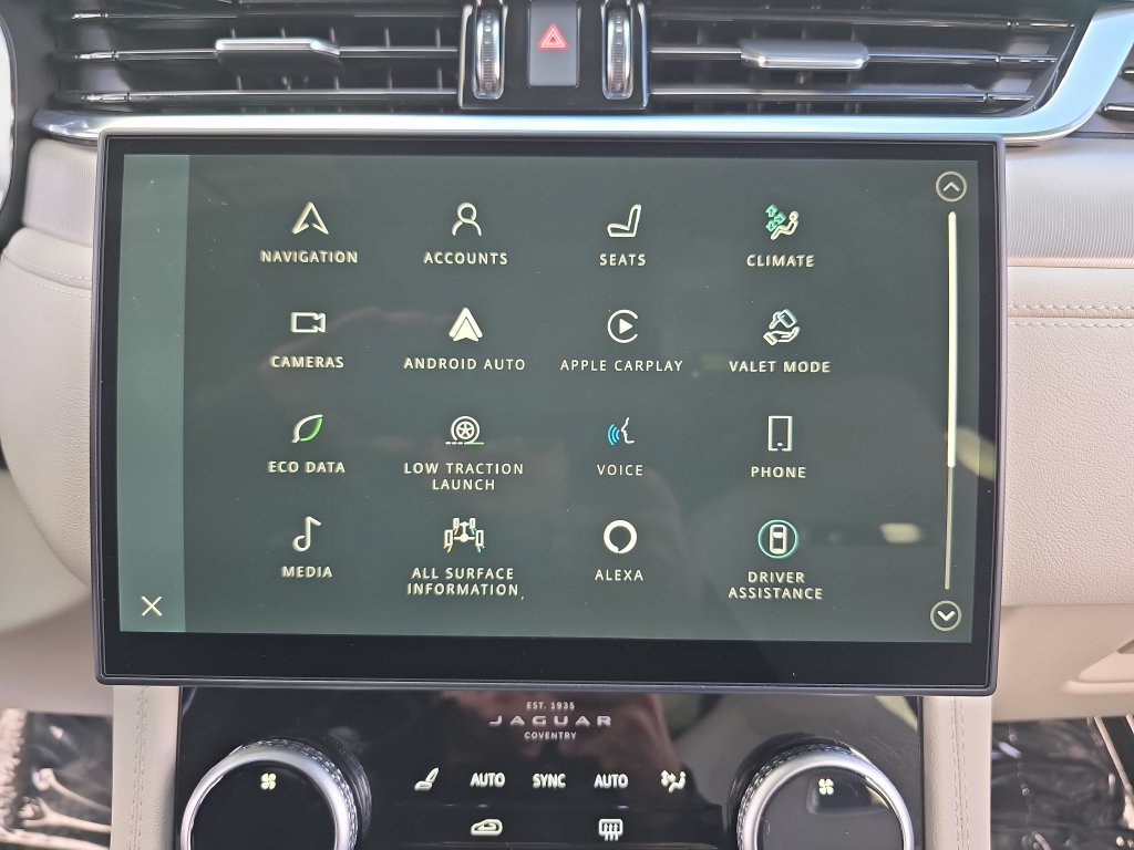 Certified 2025 Jaguar F-PACE R-Dynamic S AWD/4WD image 21