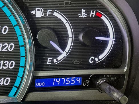 Used 2013 Toyota Venza Limited FWD image 19