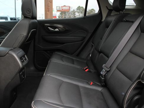 Used 2018 GMC Terrain Denali w/ Advanced Safety Package image 15