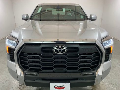 New 2025 Toyota Tundra SR5 w/ TRD Off-Road Premium Package AWD/4WD image 5