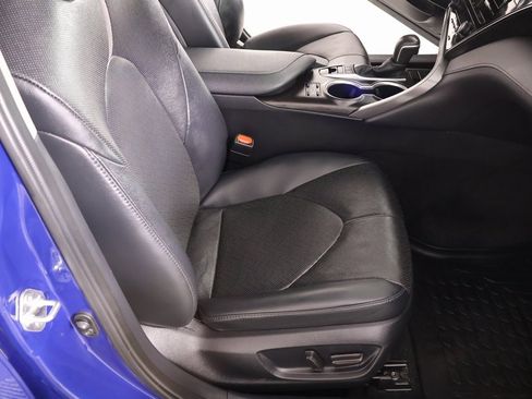 Used 2024 Toyota Camry XLE image 14