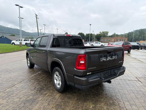 Used 2025 RAM 1500 Big Horn AWD/4WD image 6