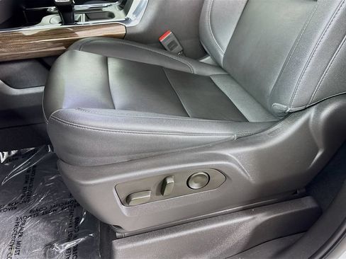 Certified 2023 Chevrolet Silverado 1500 LT Trail Boss w/ Convenience Package II AWD/4WD image 23