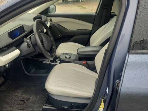 Used 2021 Ford Mustang Mach-E Premium image 11
