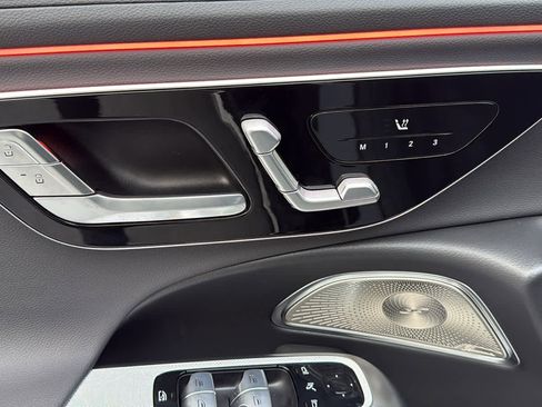 New 2026 Mercedes-Benz E 350 4MATIC Sedan image 16