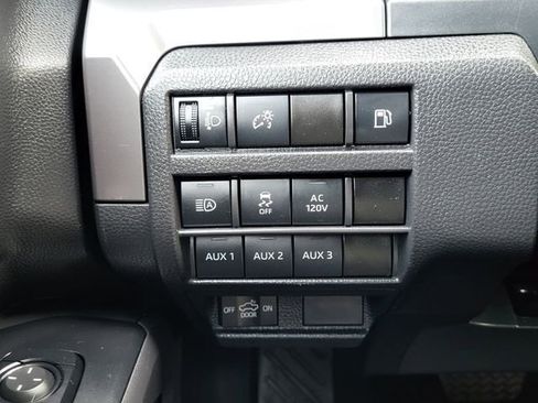 Used 2025 Toyota Tacoma TRD Off-Road w/ TRD Off Road Upgrade Package image 27