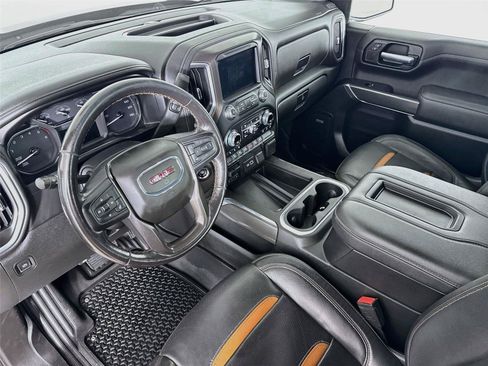 Used 2021 GMC Sierra 1500 AT4 w/ AT4 Preferred Package AWD/4WD image 11