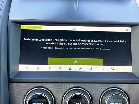 Used 2020 Jaguar F-TYPE R-Dynamic image 32