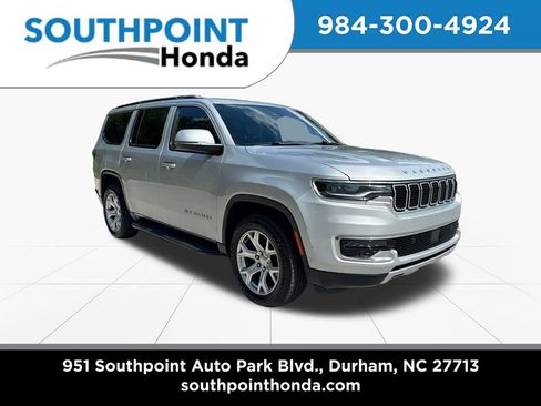 Used 2022 Jeep Wagoneer Series II AWD/4WD image 1