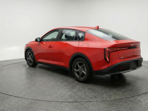 Used 2025 Kia K4 FWD image 6