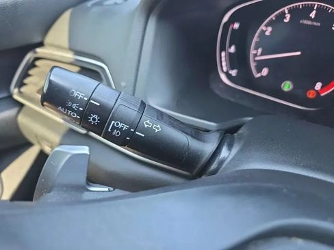 Used 2018 Honda Accord Sport image 20