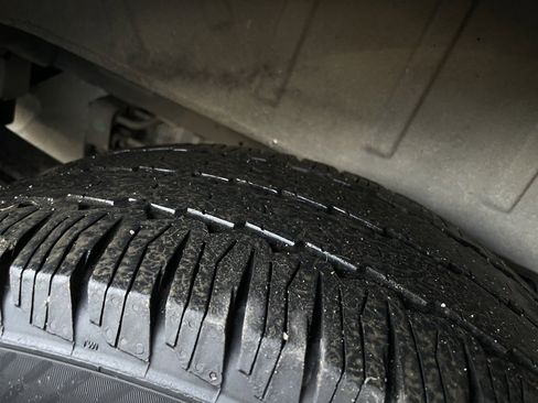 Used 2019 Ford Transit 150 XL image 11