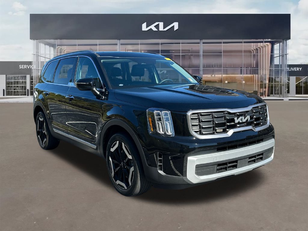 Certified 2025 Kia Telluride S FWD image 1
