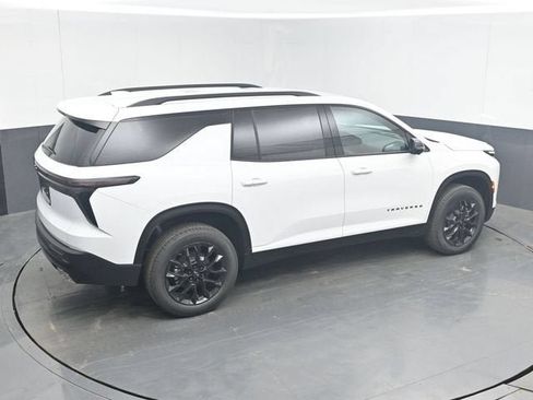 New 2026 Chevrolet Traverse LT w/ Midnight/Sport Edition FWD image 36