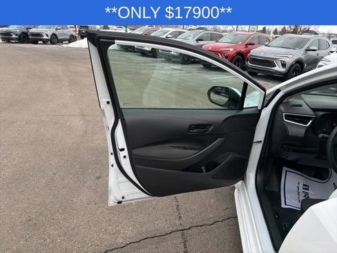 Used 2024 Toyota Corolla LE image 24