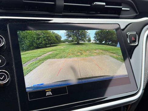 Used 2023 Chevrolet Bolt EUV LT w/ Convenience Package FWD image 23