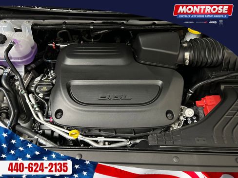 New 2026 Chrysler Voyager LX image 30