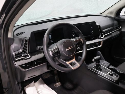 Used 2024 Kia Sportage LX image 14