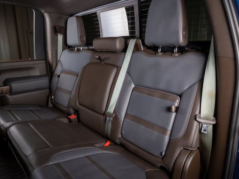 Used 2021 GMC Sierra 2500 Denali w/ Denali Ultimate Package AWD/4WD image 26