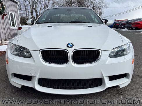 Used 2011 BMW M3 Competition image 3