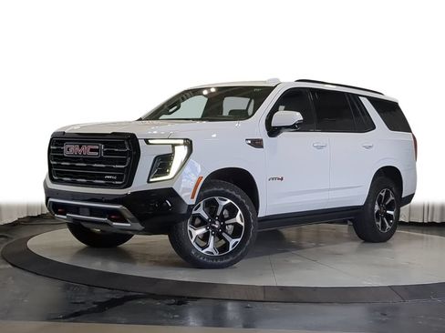 Used 2025 GMC Yukon AT4 w/ AT4 Premium Package AWD/4WD image 1