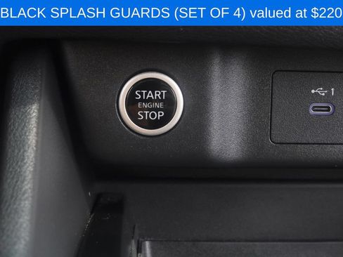 Used 2023 Nissan Rogue SV AWD/4WD image 5