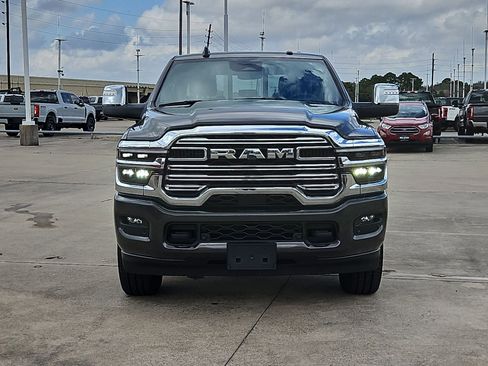 Used 2025 RAM 2500 Laramie image 9
