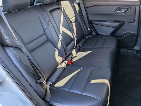 Certified 2022 Nissan Rogue SL w/ SL Premium Package image 33