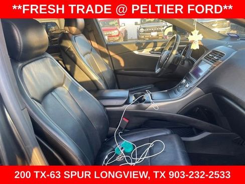 Used 2020 Lincoln Nautilus Reserve w/ Equipment Group 201A image 17