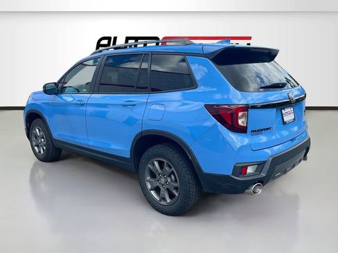 Used 2024 Honda Passport TrailSport image 5