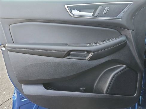 Used 2022 Ford Edge SEL w/ Convenience Package image 22